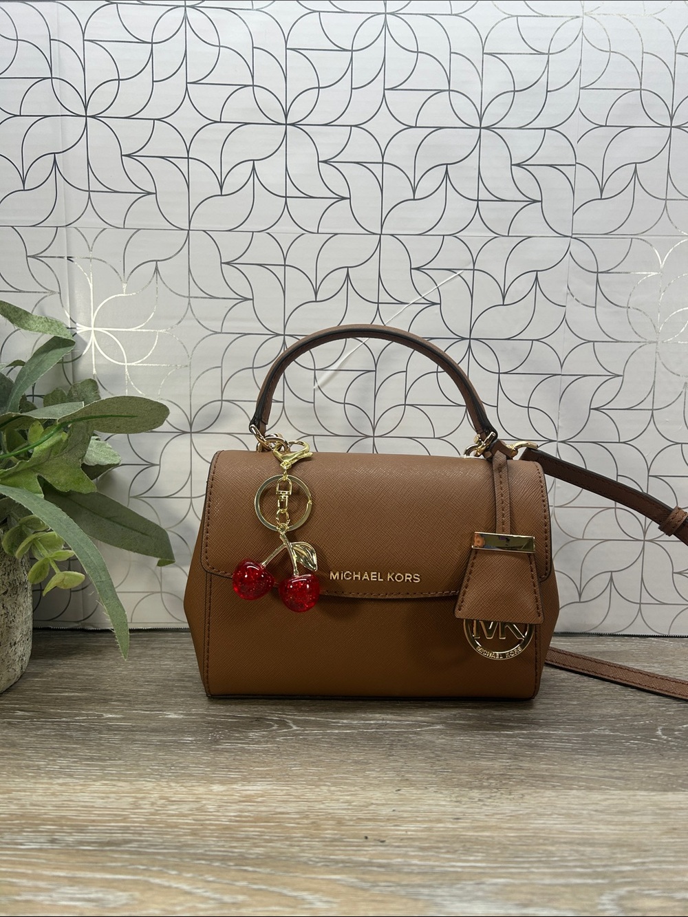 2861 Michael Kors Brown Leather Top-Handle Crossbody Bag 268282861